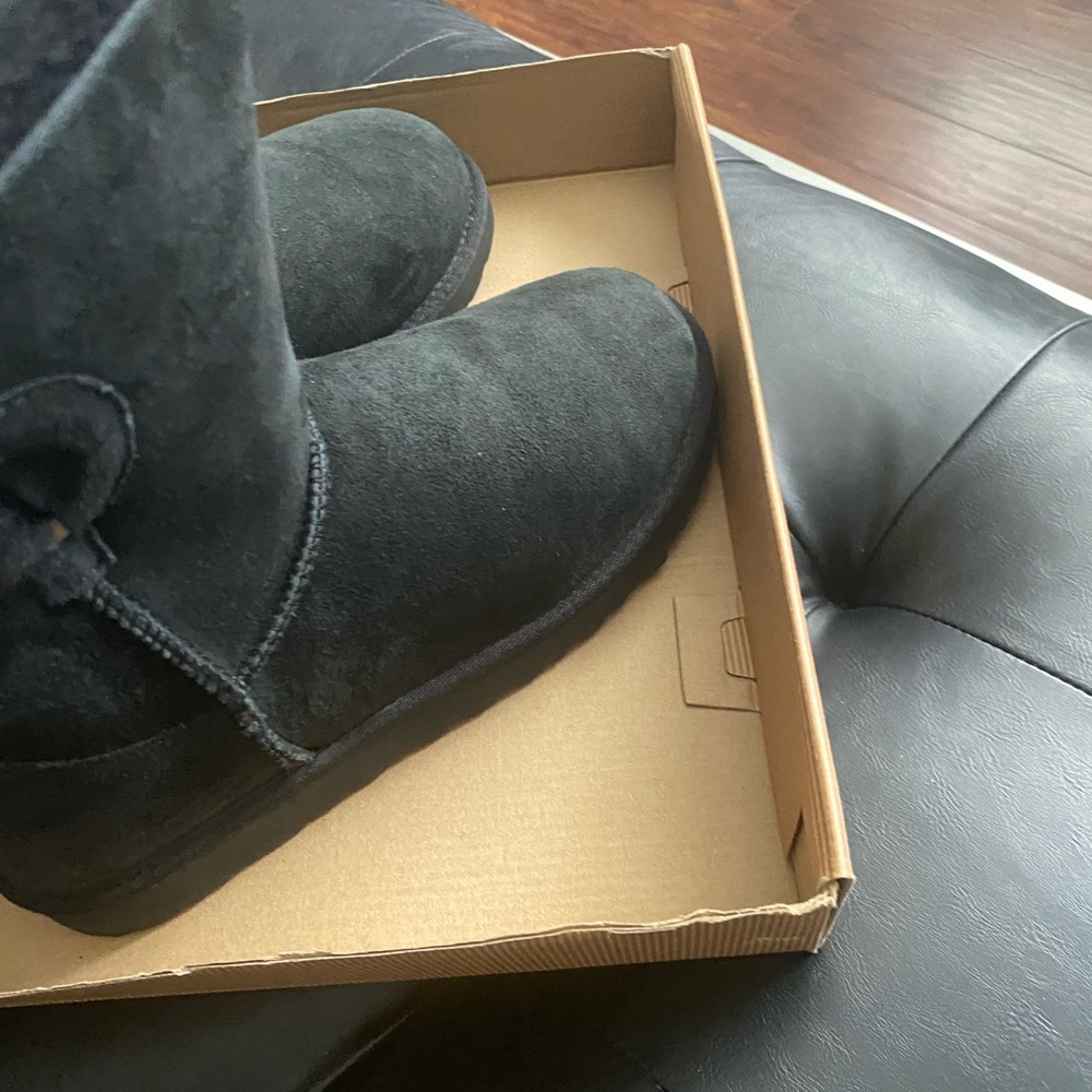 Ugg Nash Genuine Shearling Lined Boot - image 6